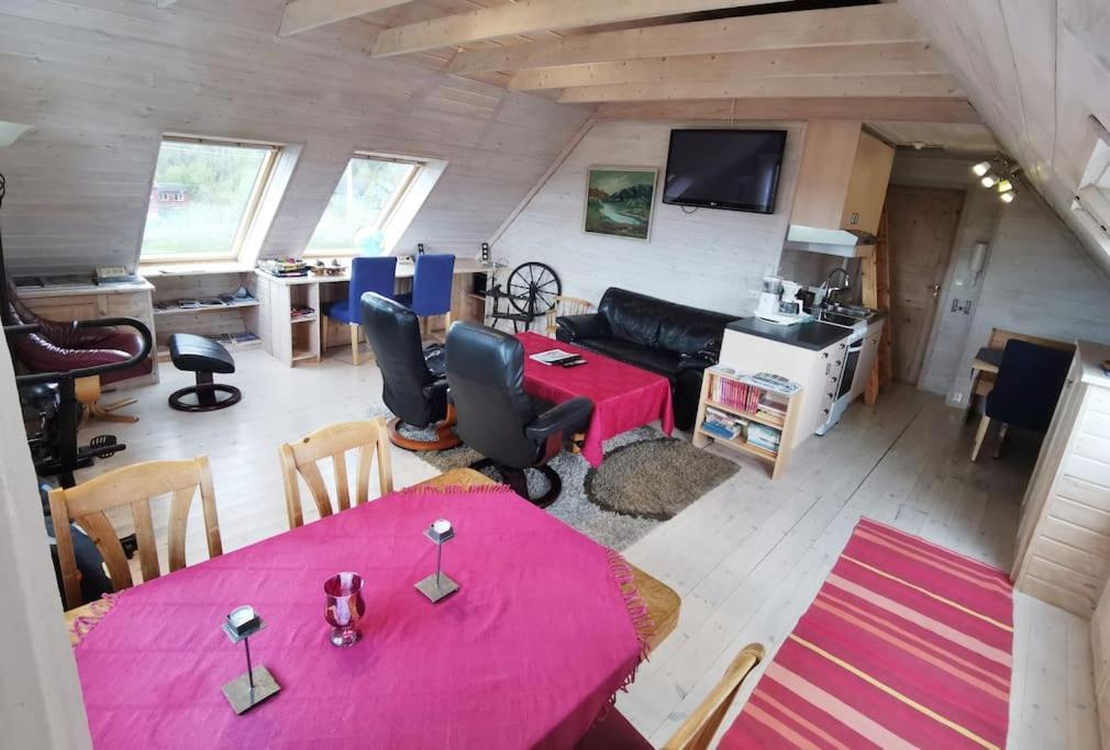 Topfloor Apartment Separate Entranc Nice View Stord Fitjar ภายนอก รูปภาพ